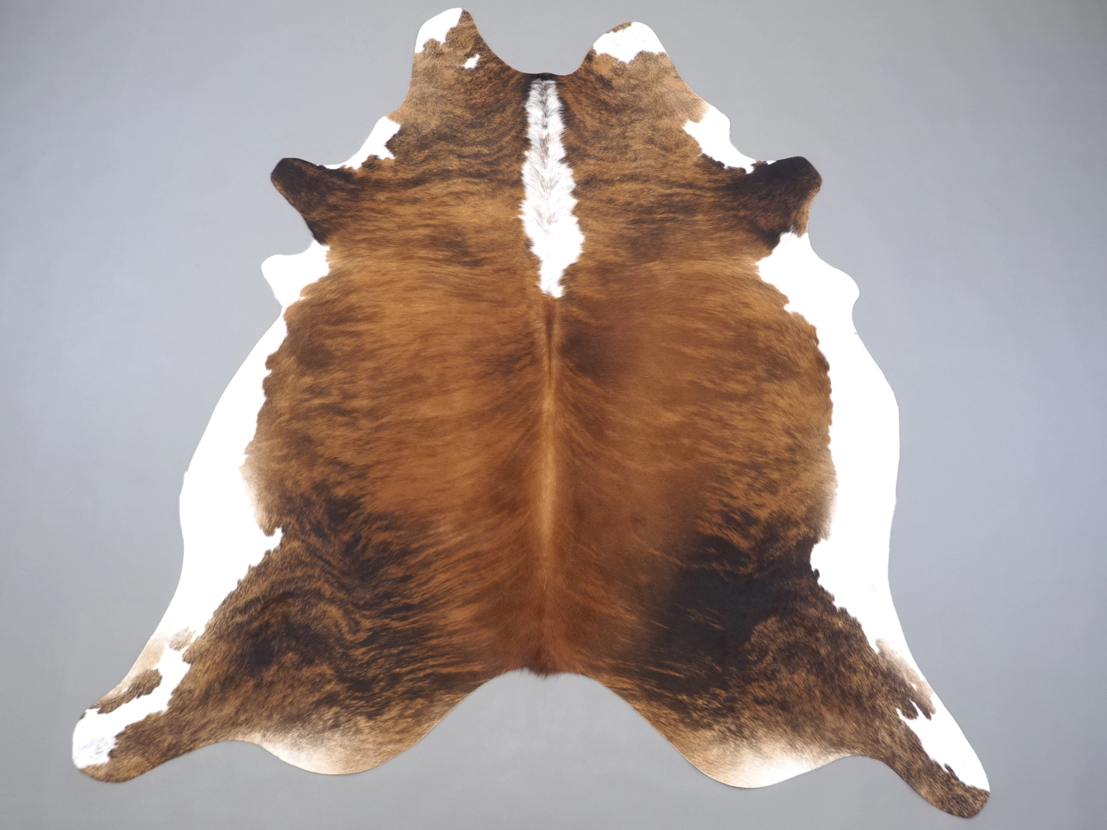 Шкура коровы натуральная тигровая купить на пол 31326