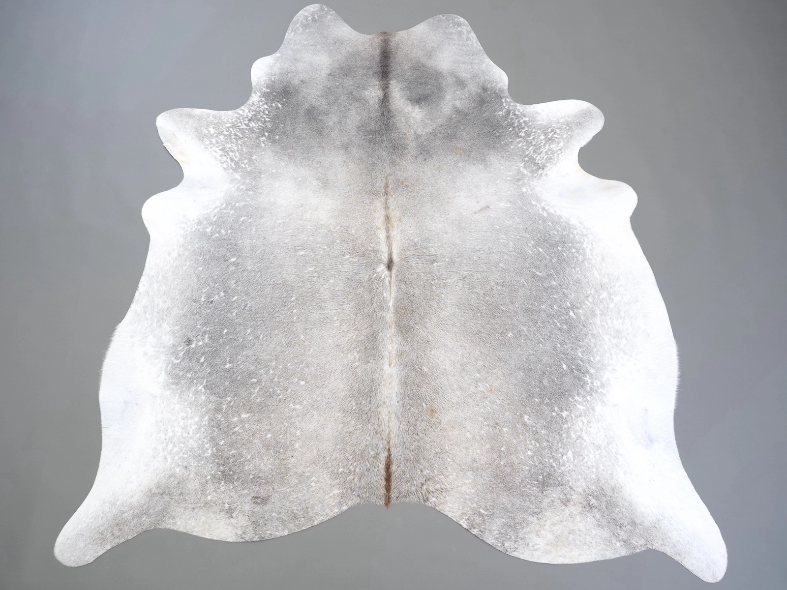 Коровья шкура маленького размера серая 31317 — Cowhide