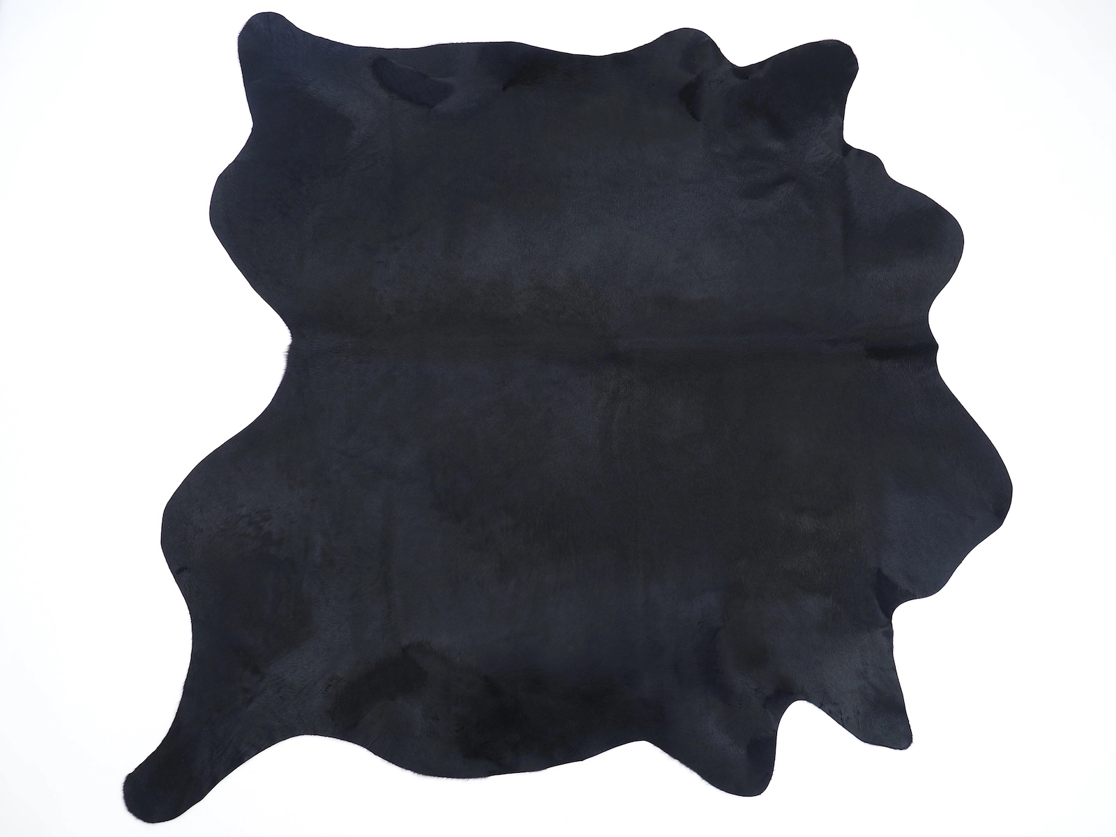 Шкура коровы ковер окрашена в черный на пол 30052 — купить по выгодной цене в интернет-магазине Cowhide