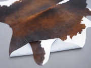 Натуральная шкура коровы черно-белая красноватая арт.: 31294 - T690b32bf9fc77259484557