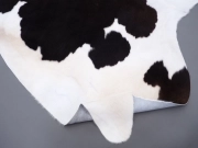 Шкура коровы натуральная черно-белая на пол арт.: 30401 - T65eafb7843584908871912