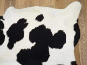 Шкура коровы натуральная черно-белая арт.: 26373 - T652fdb7800561934234268