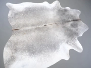 Натуральная шкура коровы серо-бежевая маленькая арт.: 31317 - T6968d392e142b119268976