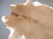 Шкура коровы ковер натуральная бежевая арт.: 31392 - T69d6480728e1c351799202