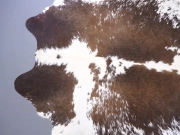 Ковер-коровья шкура натуральная черно-белая красноватая арт.: 29509 - T652fb49d9f397278451439