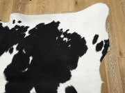 Шкура коровы натуральная черно-белая арт.: 26388 - T652fe67564e14698099498