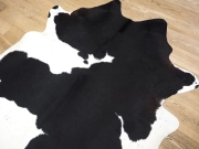 Шкура коровы ковер натуральная черно-белая арт.: 26381 - T652fdc39705a7544538112