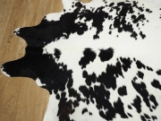 Коровья шкура натуральная черно-белая арт.: 26406 - T652fcce044e5a061045416