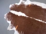 Натуральная шкура коровы коричнево-белая Герефорд арт.: 31338 - T69809207c39fe731272123