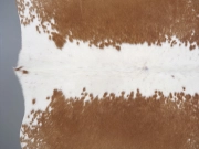 Натуральная шкура коровы коричнево-белая арт.: 31367 - T69aff570823cf832960278