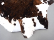 Шкура коровы натуральная трехцветная арт.: 30288 - T6502fb4938ae1701558626