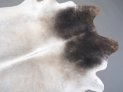 Натуральная шкура коровы серо-бежевая маленькая арт.: 31316 - T6968d1f738ac9724920023