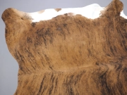 Коровья шкура натуральная экзотическая с белым животом арт.: 29404 - T652e3d93e08fe223181815