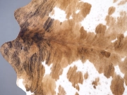 Шкура коровы натуральная трехцветная арт.: 29380 - T6502fd78d7d48240696014