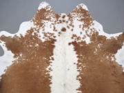 Натуральная шкура коровы коричнево-белая арт.: 31367 - T69aff548174b6362066696