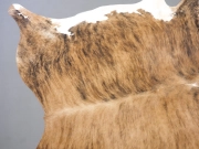 Натуральная шкура коровы на пол большая арт.: 30389 - T65e1d0c0d429d329829740