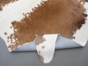 Натуральная шкура коровы коричнево-белая арт.: 31367 - T69aff567400fa083558275