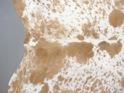 Натуральная шкура коровы коричнево-белая арт.: 31368 - T69aff62907c9f961722444