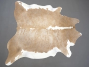 Шкура коровы натуральная бежево-белая арт.: 31307 - T69395af28d3c8548230884