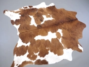 Натуральная шкура коровы коричнево-белая арт.: 31380 - T69cfb23f82da8243038543