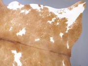 Натуральная коровья шкура – ковер бежево-белая арт.: 29421 - T652e74ee365d2306576891